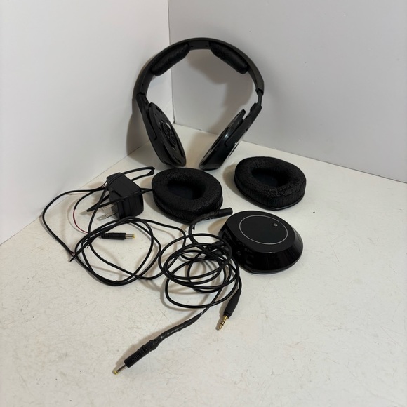 Sennheiser HDR 160 digital wireless headphones - damaged - read description - Picture 1 of 16